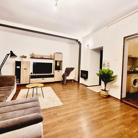 Holiday Apartments Βουκουρέστι Εξωτερικό φωτογραφία
