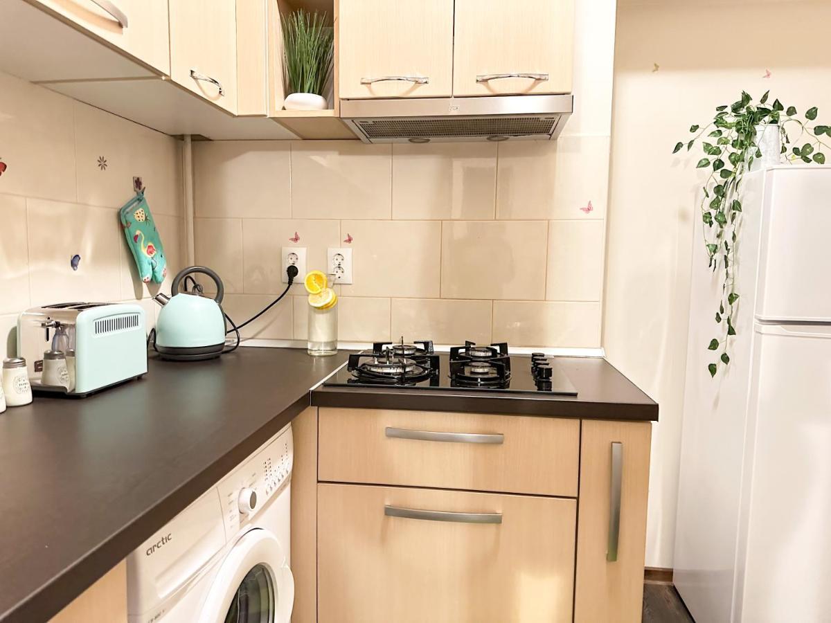 Holiday Apartments Βουκουρέστι Εξωτερικό φωτογραφία