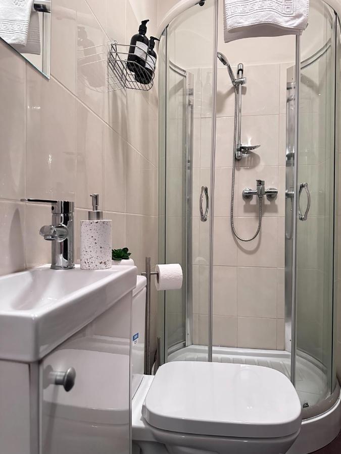 Holiday Apartments Βουκουρέστι Εξωτερικό φωτογραφία