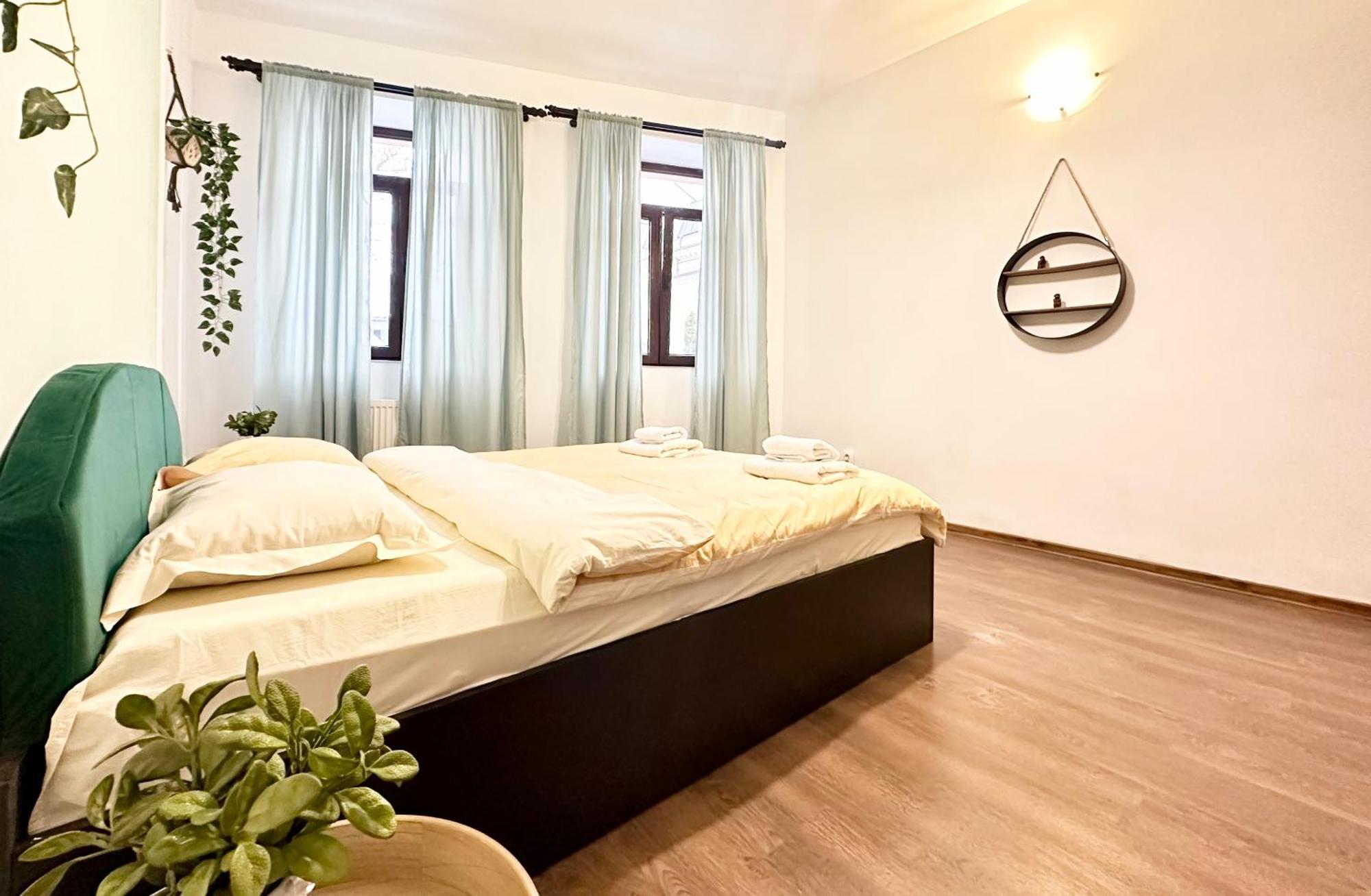 Holiday Apartments Βουκουρέστι Εξωτερικό φωτογραφία