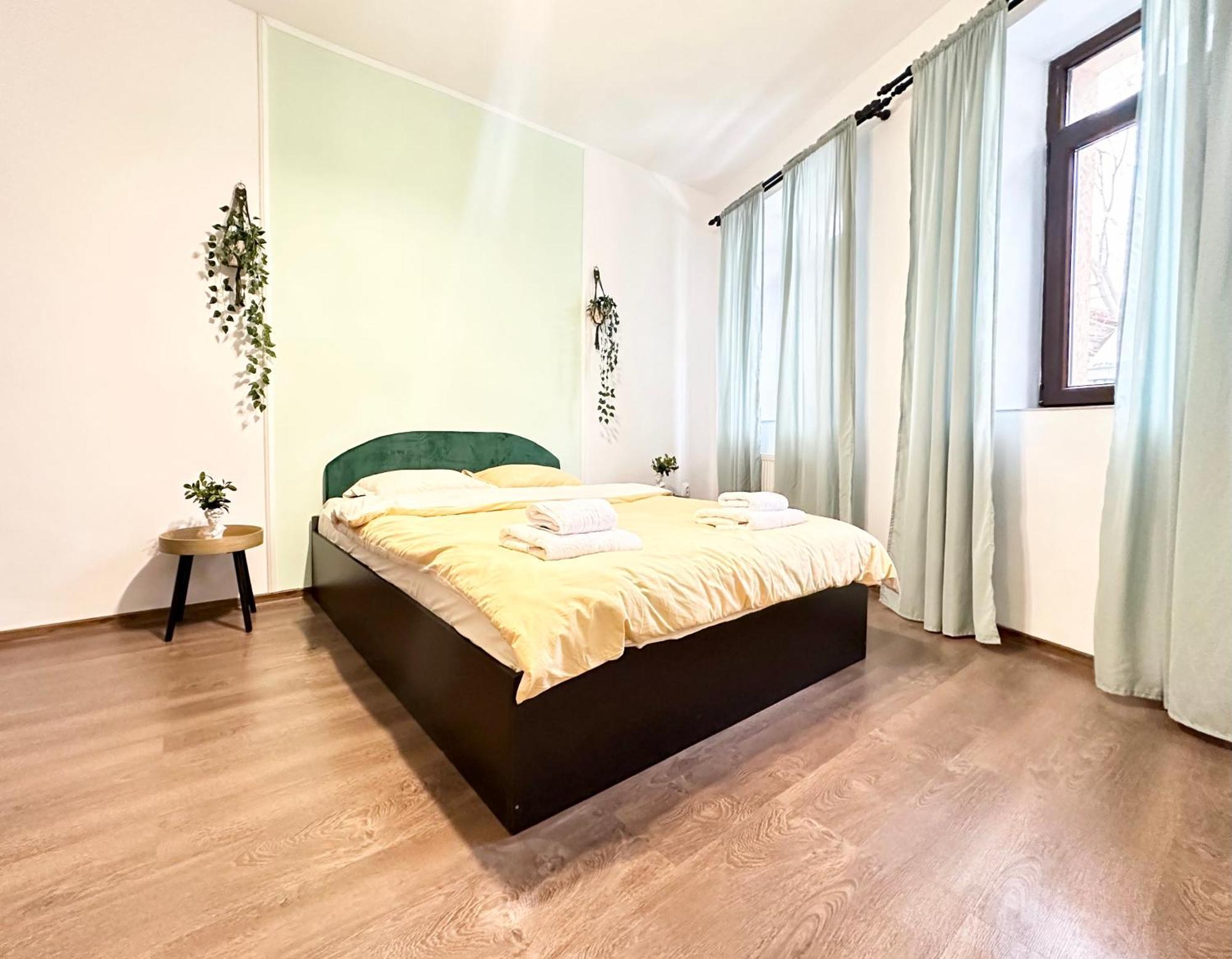 Holiday Apartments Βουκουρέστι Εξωτερικό φωτογραφία