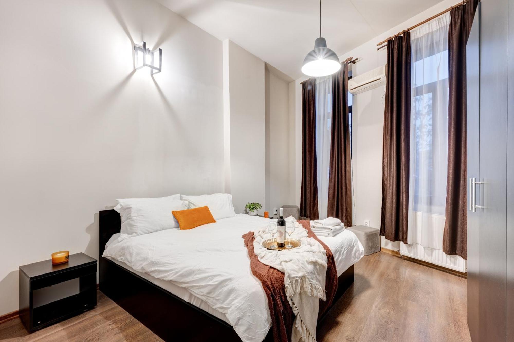 Holiday Apartments Βουκουρέστι Εξωτερικό φωτογραφία