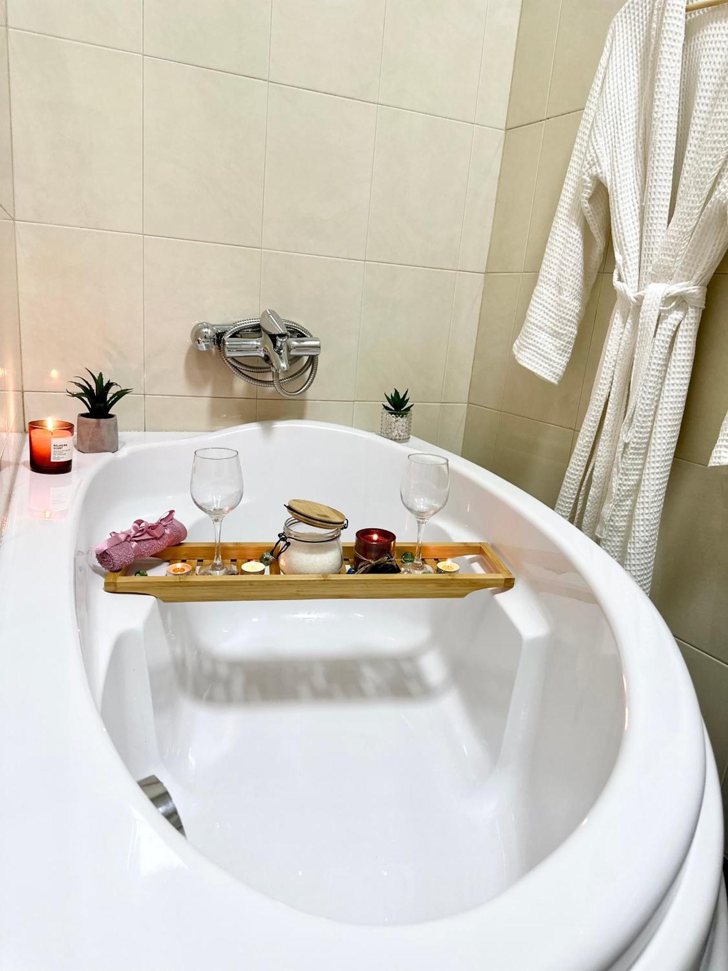 Holiday Apartments Βουκουρέστι Εξωτερικό φωτογραφία